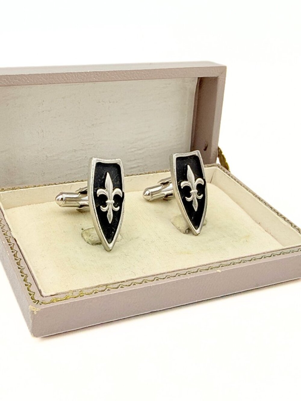Hickok Signed Silver Plated Mid Century Neo Classical Fleur De Lis Cufflinks